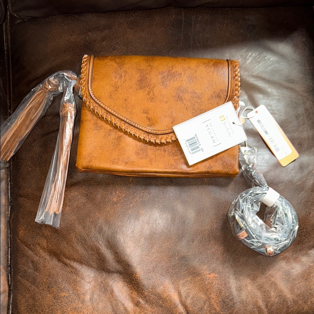 Brown Leather Crossbody Bag with Braided Trim